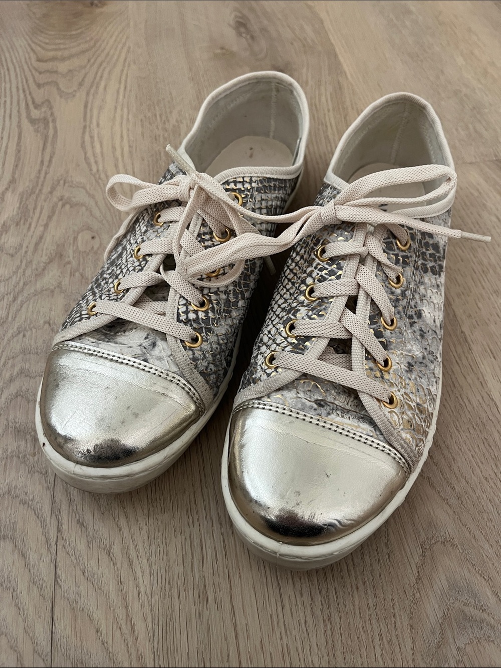 André Metallic Champagne Cap-Toe Snake-Print Women's Sneakers made in Italy